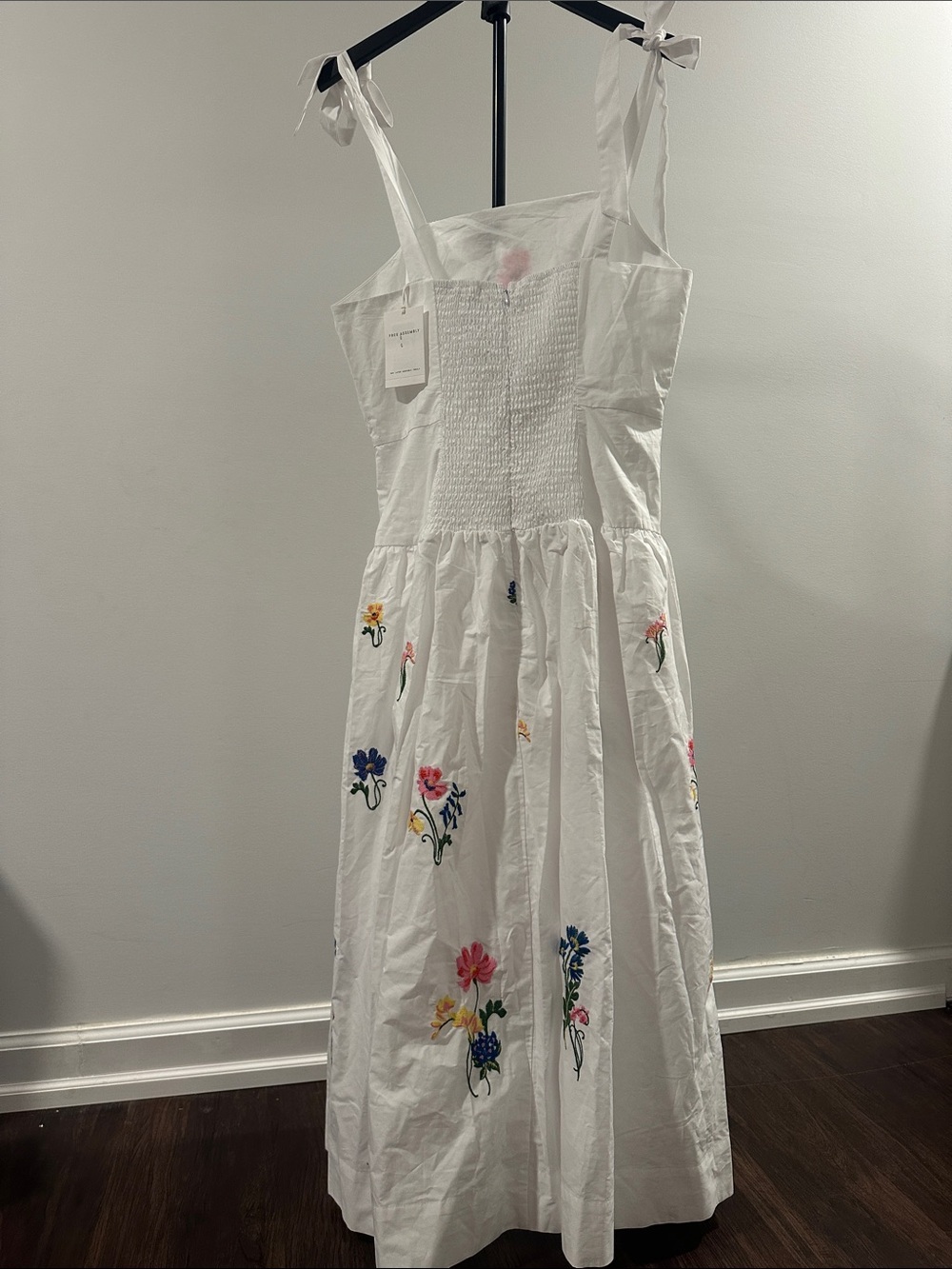 White Floral Embroidered Tie-Shoulder Maxi Dress - Picture 6 of 6